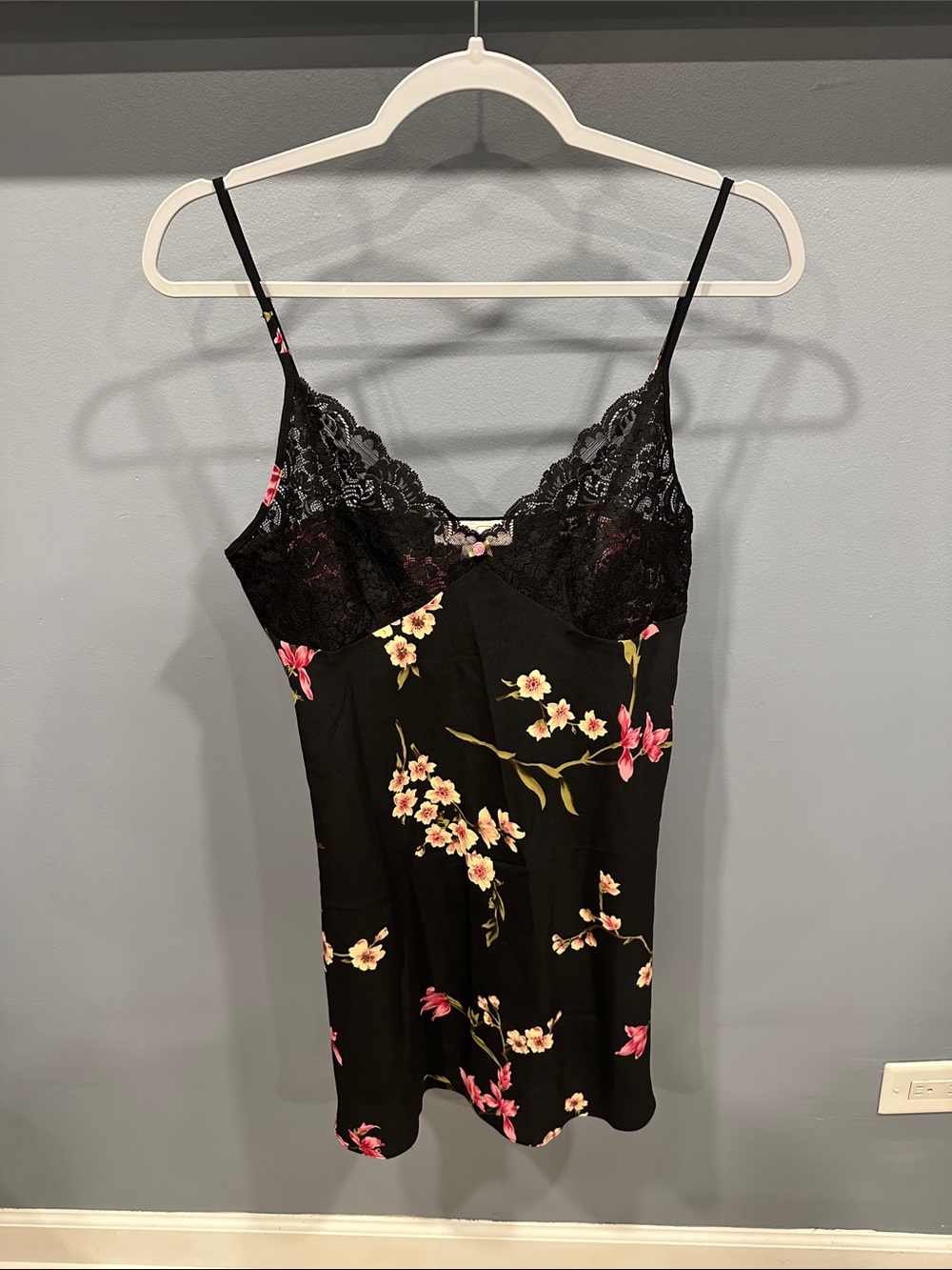 Oscar de la Renta Pink Label Vintage Black Floral Lace Trim Slip Dress Nightgown